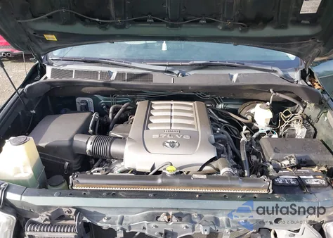 2008 Toyota Tundra Sr5 5.7L V8 z USA, uszkodzony, nr VIN 5TFDV541X8X077156